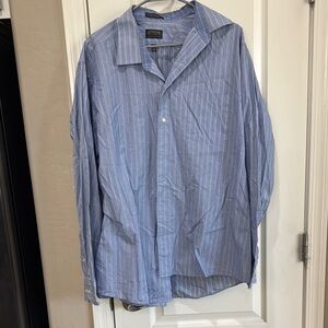 Arrow Blue Casual Button Down Shirt with Classic Style / A25